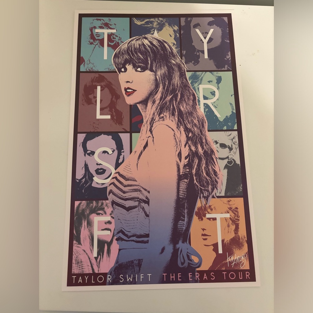 2 VIP Taylor Swift Posters